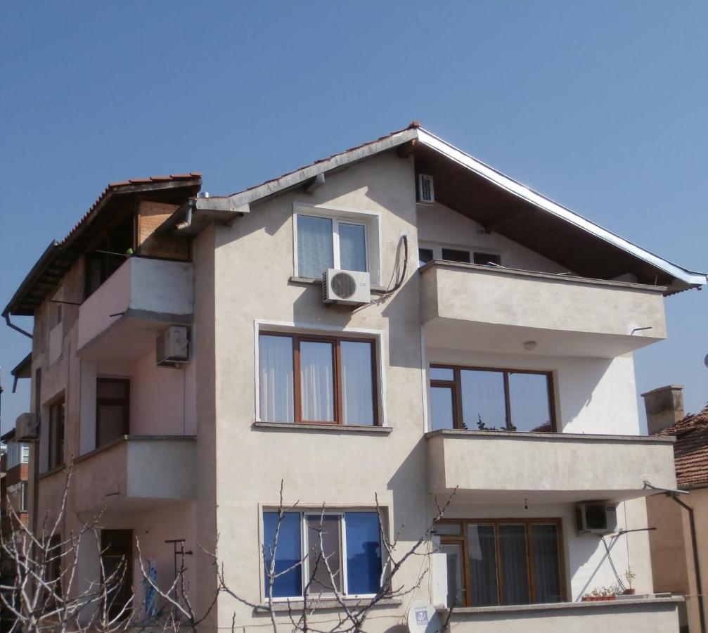 Apartments In House Silent Nature サンダンスキ エクステリア 写真