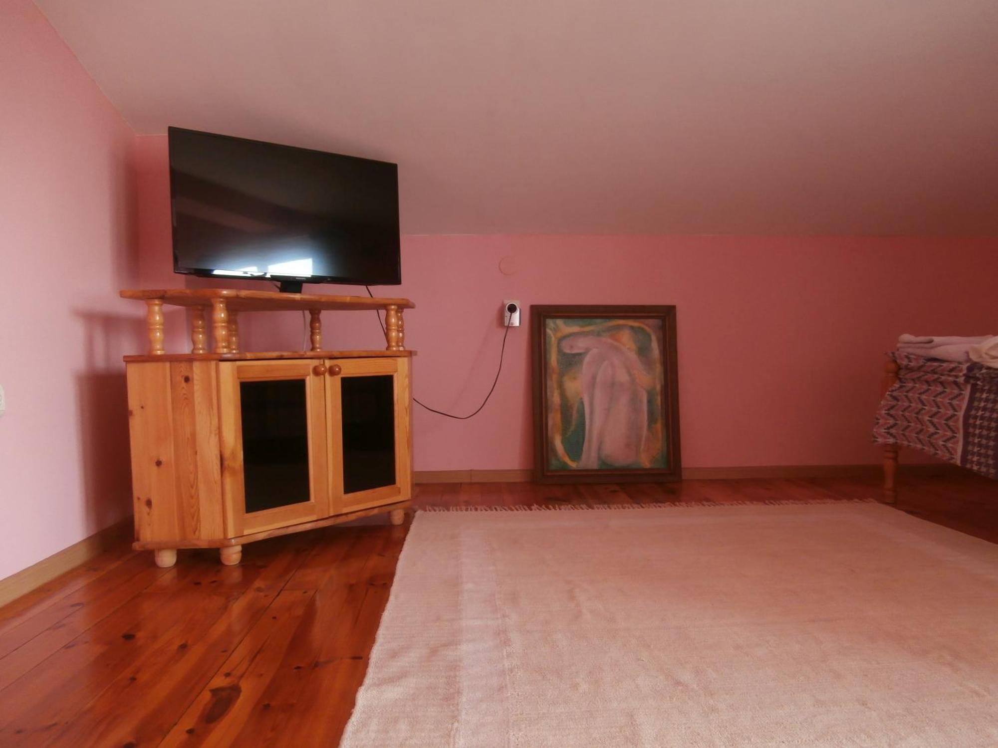 Apartments In House Silent Nature サンダンスキ 部屋 写真